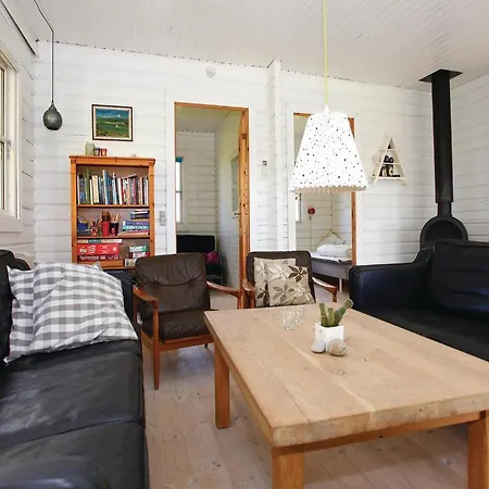 Holiday 4 * Follenslev